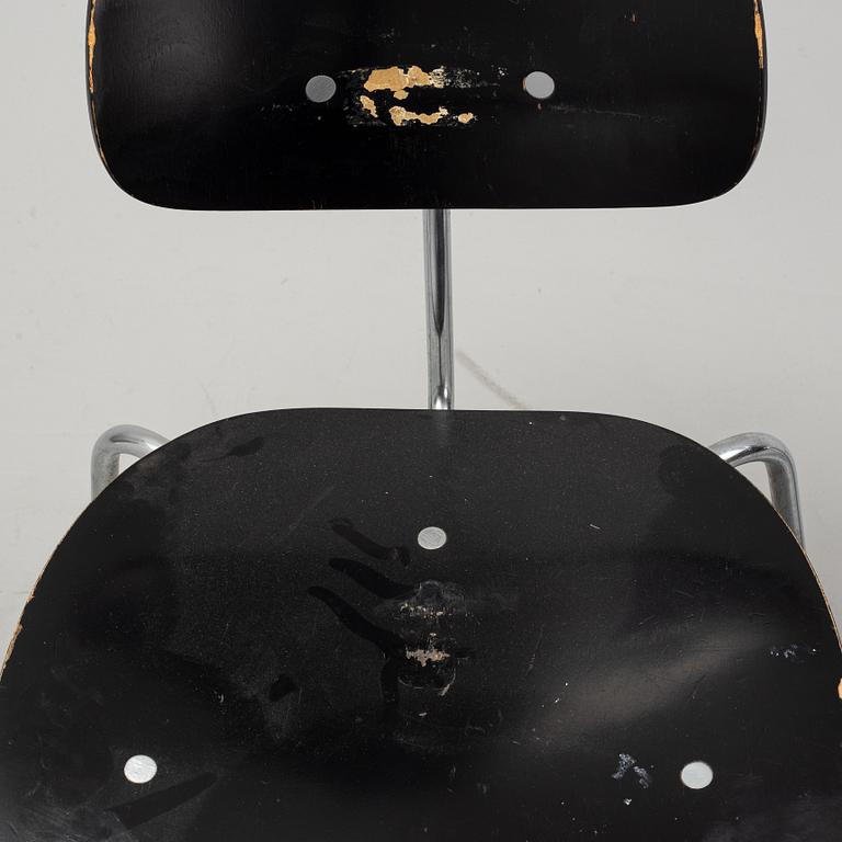 Egon Eiermann, six 'SE 68' chairs, Wilde & Spieth.