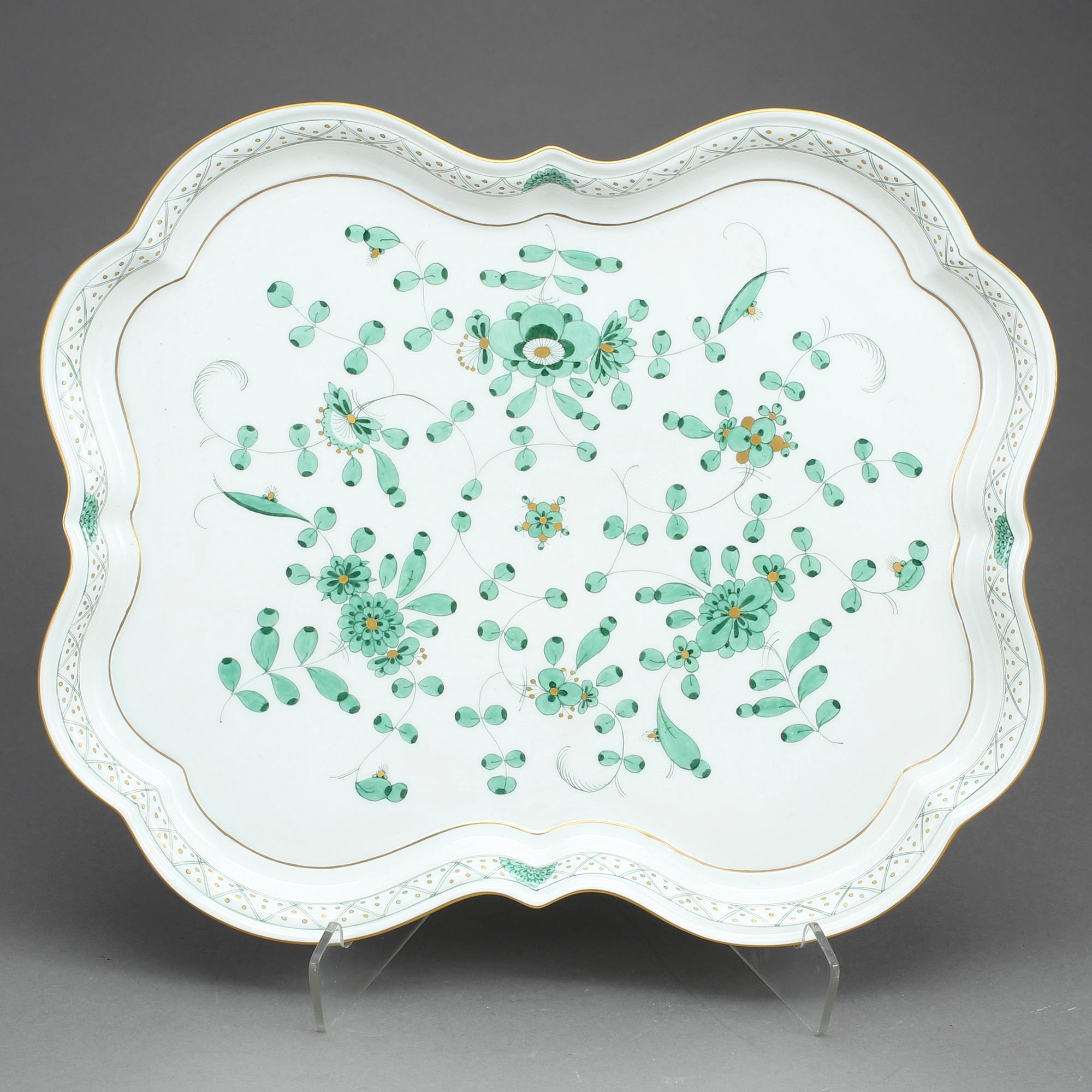 BRICKA, porslin, Meissen, första sortering, 1900-talets mitt.