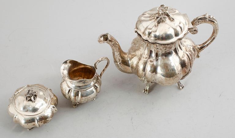 KAFFESERVIS, silver, svenska importstämplar, 1900-talets första hälft. Vikt ca 786 gram.