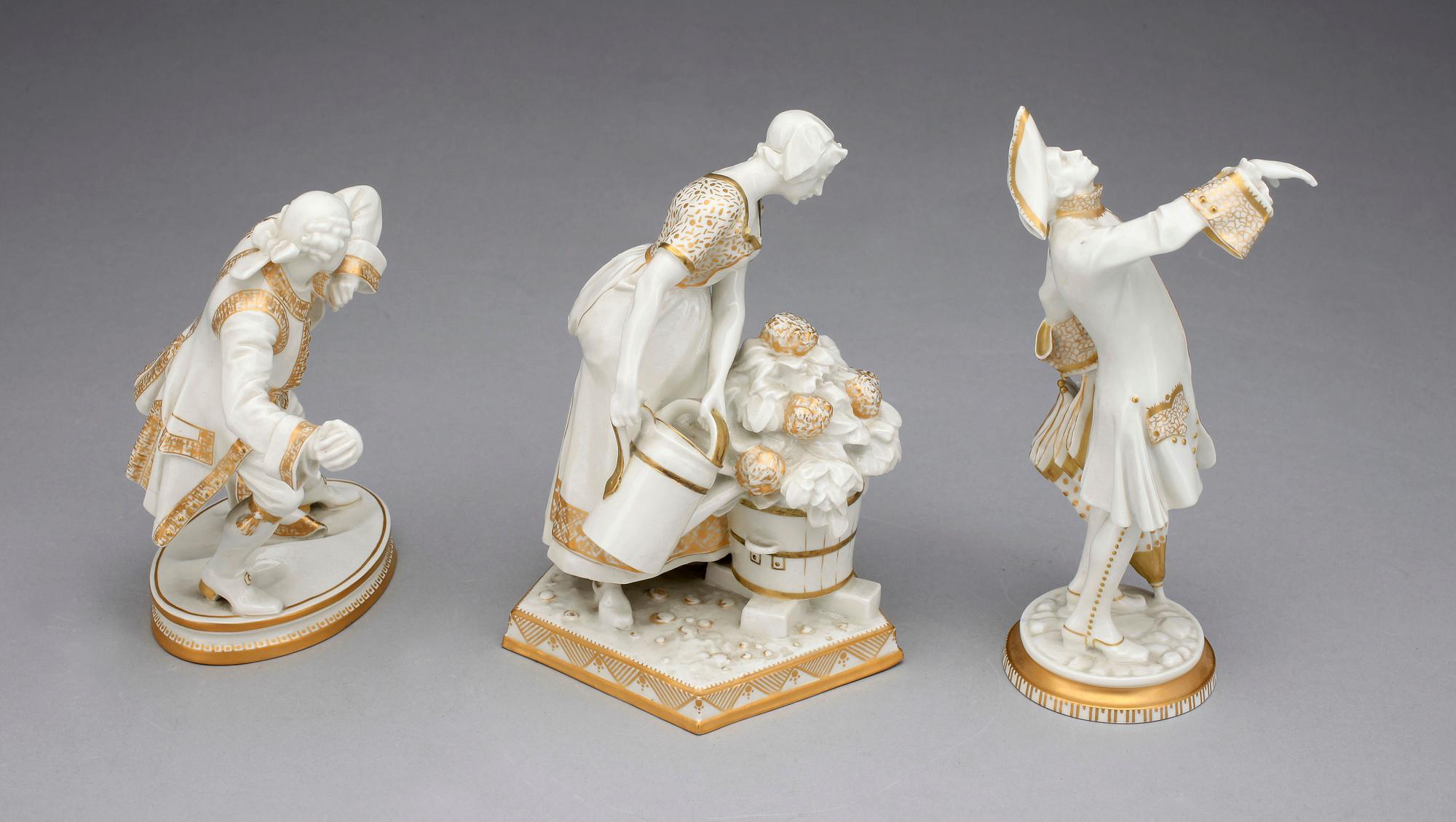FIGURINER, 3 st, porslin, rokokostil, Bing & Gröndahl, 1900-talets första hälft.