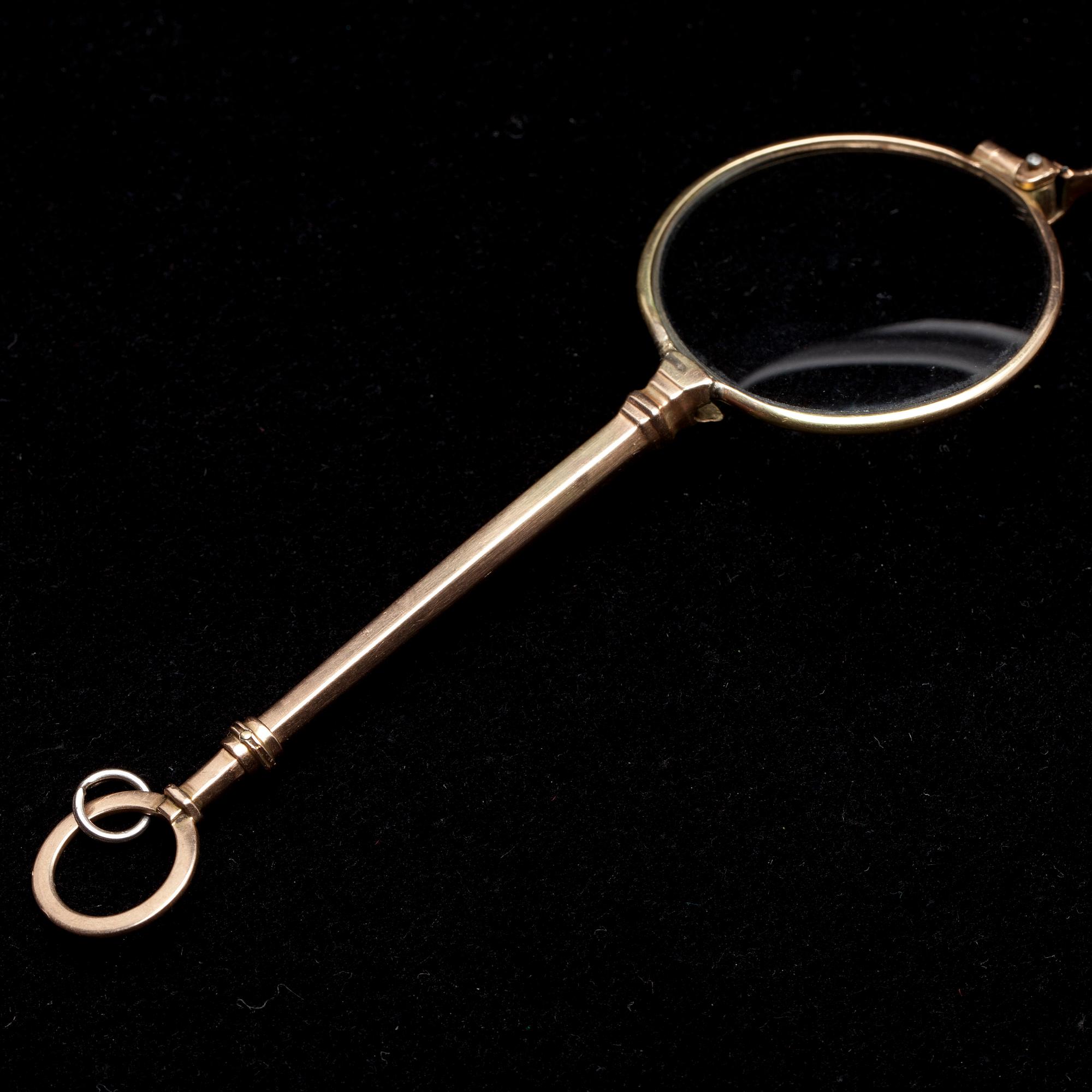 LORNJETT, guld 14K, med glas, finska stämplar, 1926.