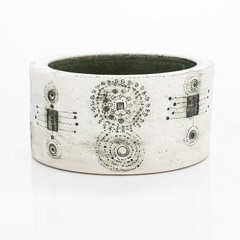 Rut Bryk, a stoneware bowl signed Arabia BRYK.