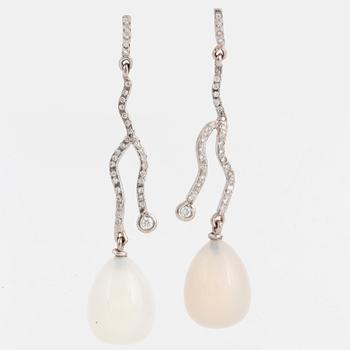 Earrings, with chalcedony drops and brilliant-cut diamonds.