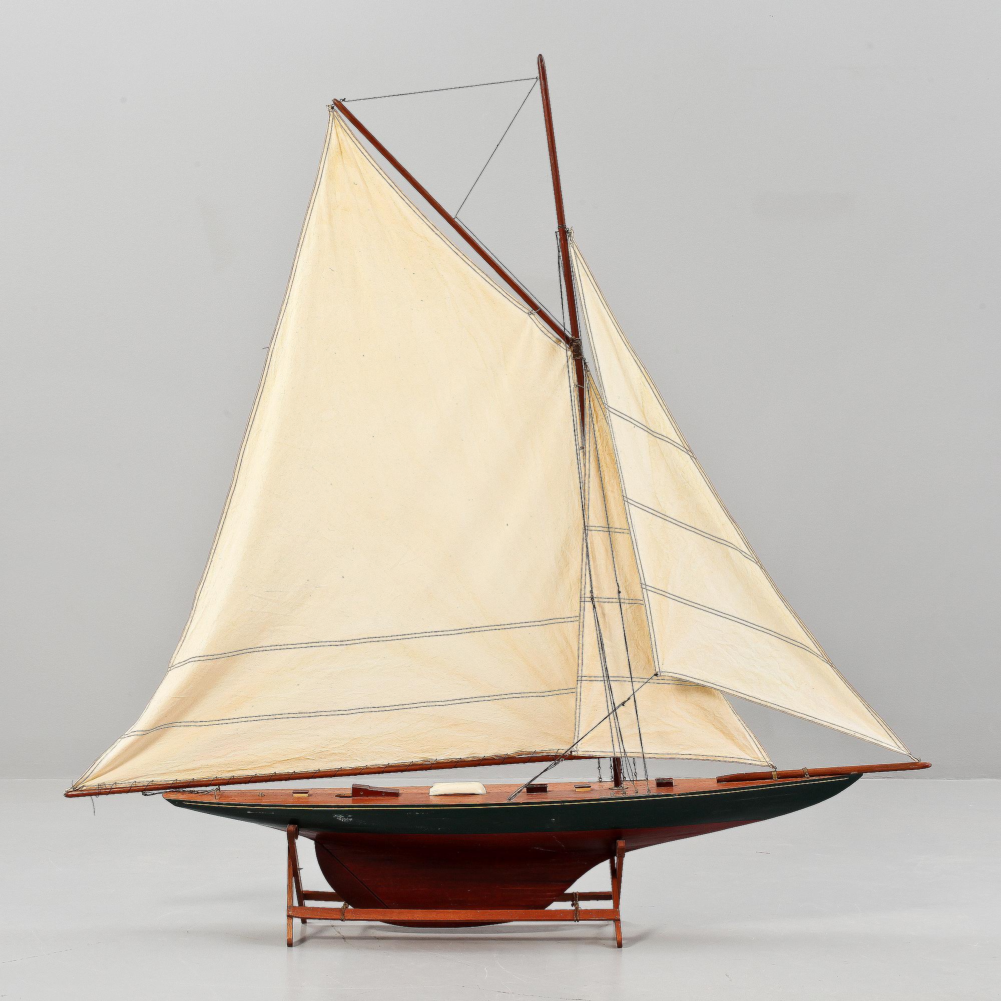 MODELLBÅT, 1900-tal.