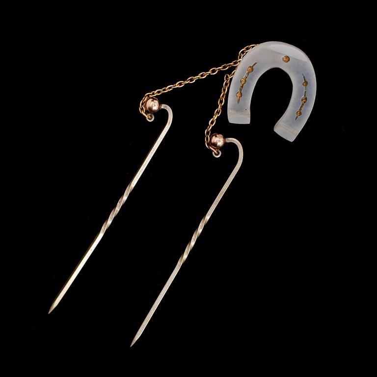 KRAVATTNÅL, vit jade/nefrit, 1900-tal.