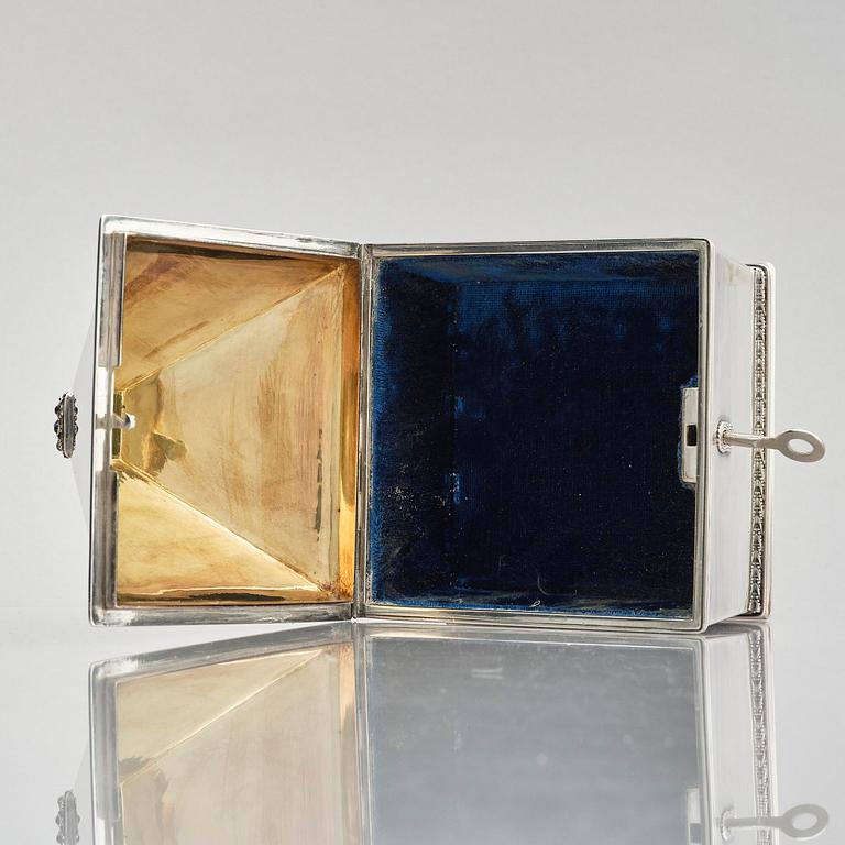 Sven-Arne Gillgren, a sterling silver box, GAB, Stockholm, Sweden 1948.