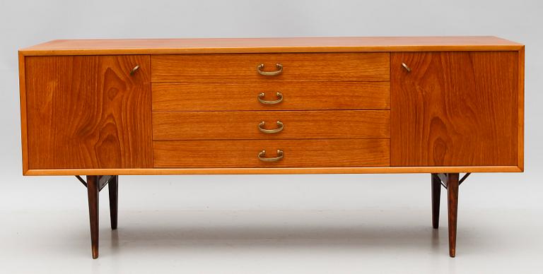 SIDEBOARD, 1900-talets andra hälft.