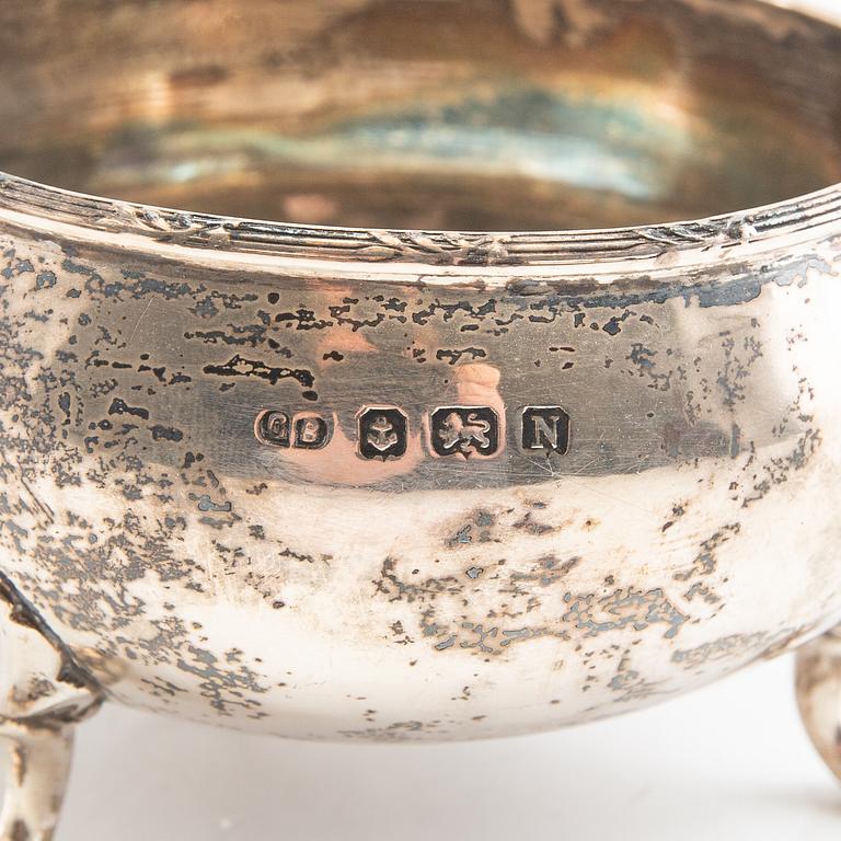 George Boot sockerskålar 1 par med skedar och tång silver Birmingham 1937.