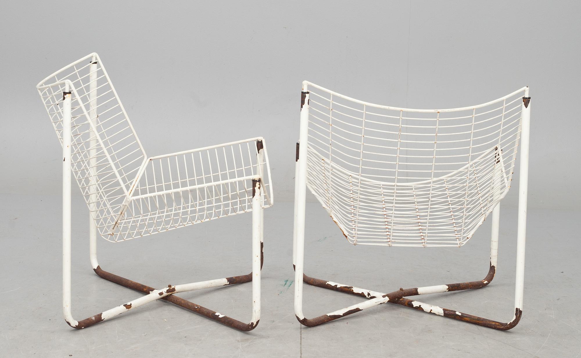 FÅTÖLJER, ett par, 1960/70-tal.