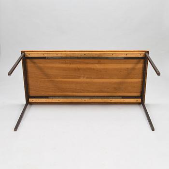 A 1960s table manufactured by Fiskars, Finland.