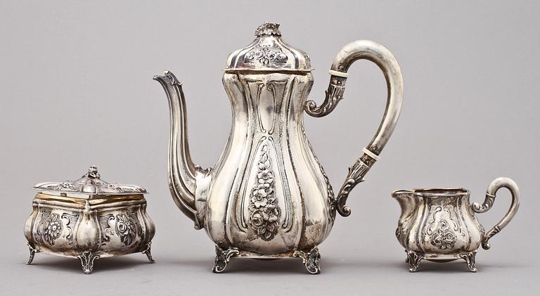 KAFFESERVIS, 3 delar, silver, importstämplar, 1900-tal. Vikt 780 g.