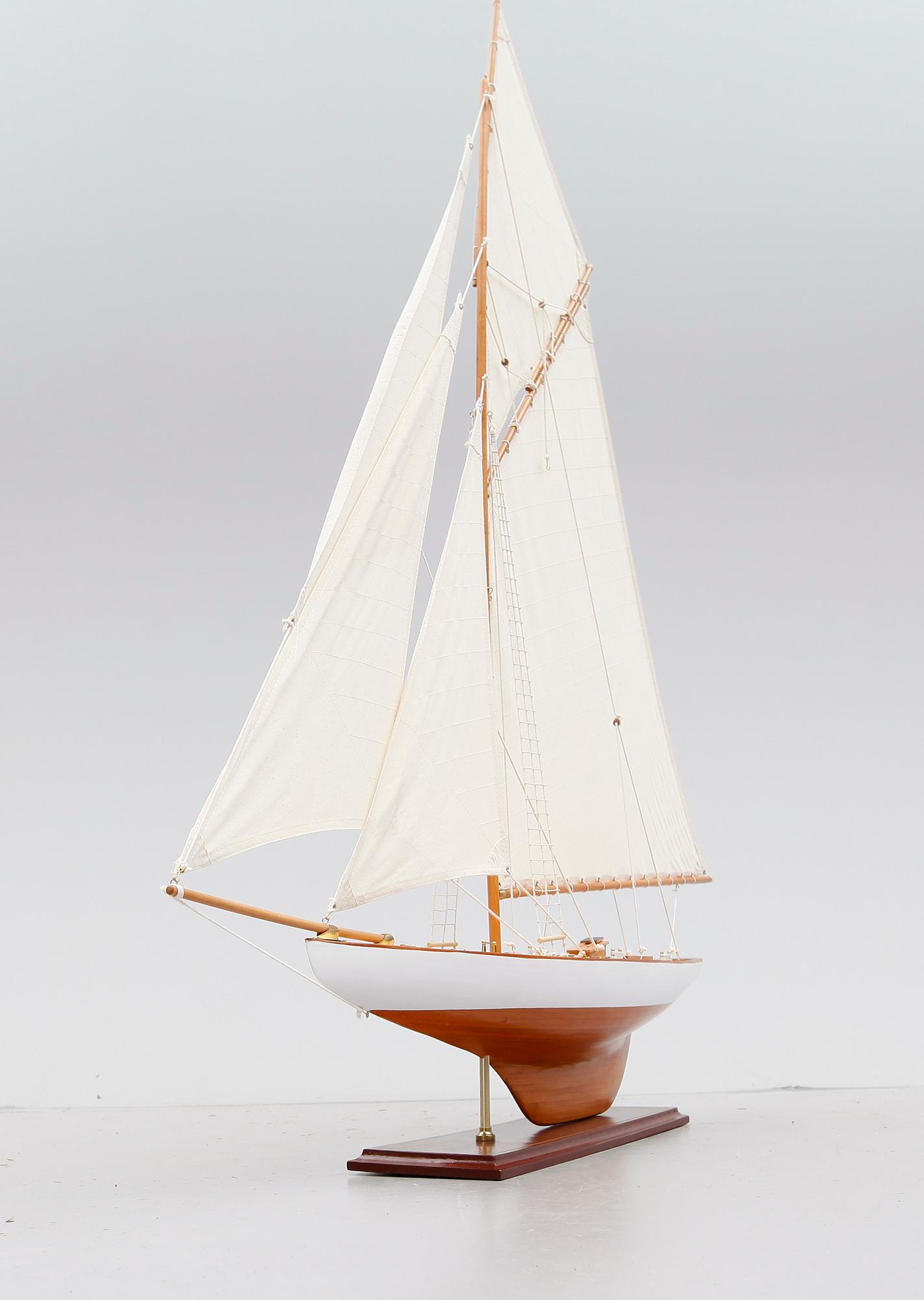 MODELLBÅT, segelbåt, 1900-talets andra hälft.