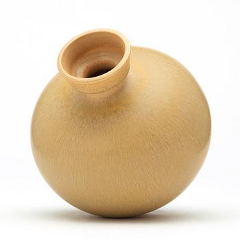 Berndt Friberg, a stoneware vase, Gustavsberg Studio 1976.