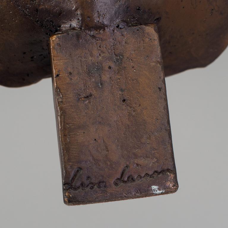 LISA LARSON, skulptur av brons. Signerad och numrerad No 316.