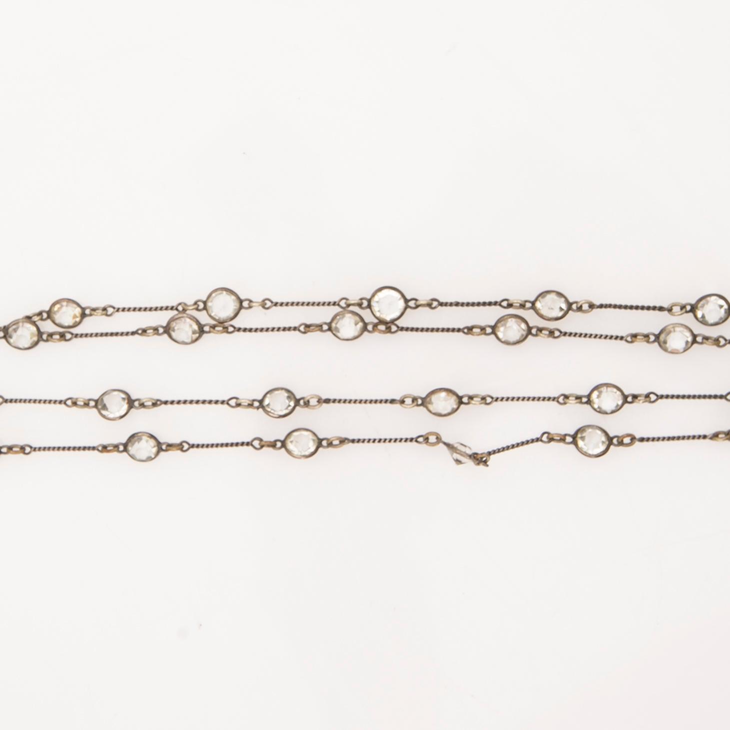 Necklace, silver with crystals.