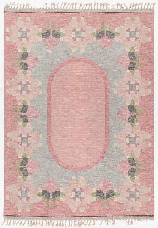 Ingegerd Silow, a flat weave carpet, signed IS, approx. 277 x 197 cm.