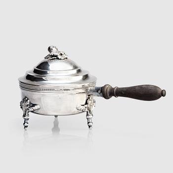200. A Hungarian silver tureen with cover, Pest (Budapest) before 1866. French import mark (1864-1893).
