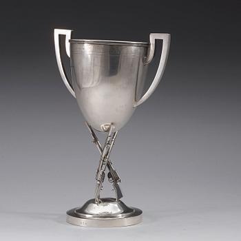 A silver cup with makers mark of Sing Fat, Canton, early 20th century.