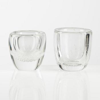 Kaj Franck, vases, 2 pcs, glass, Iittala, Finland.