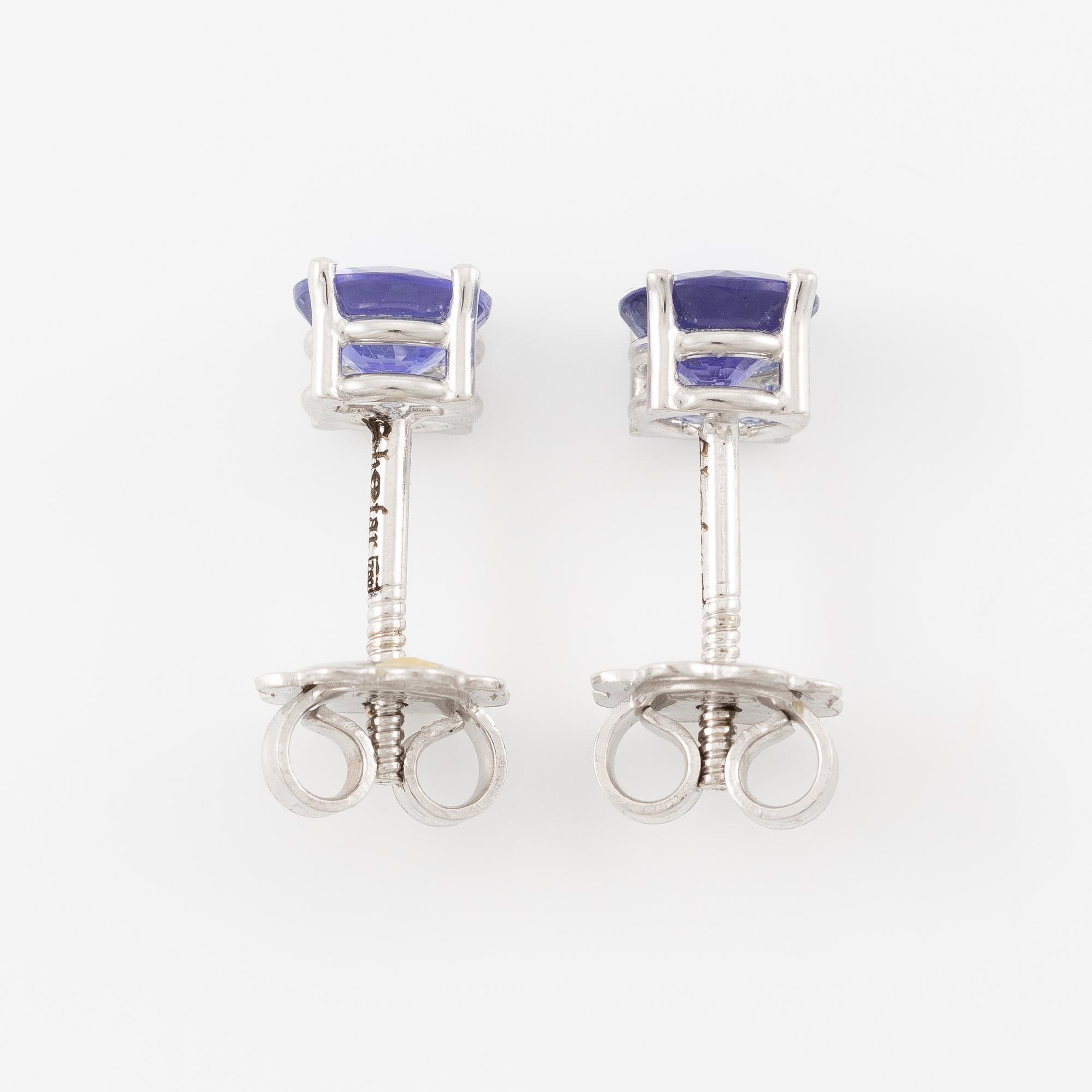 Örhängen 18K vitguld med tanzaniter.