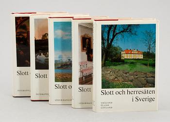 BÖCKER: Slott och Herresäten i Sverige, Allhems förlag, 1968/71, 5 vol.