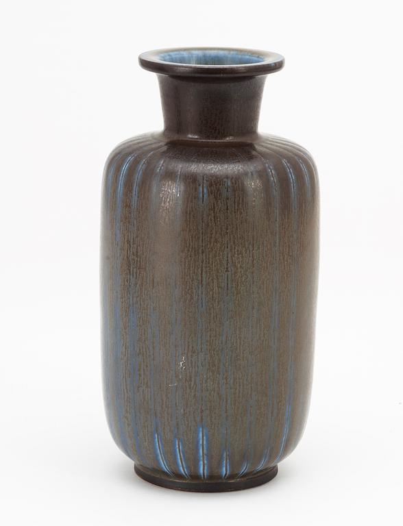 A Berndt Friberg stoneware vase, Gustavsberg studio 1961.