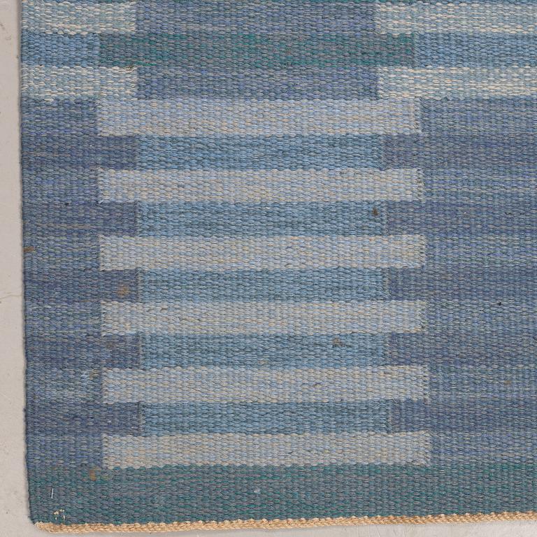 Carl Malmsten, a carpet, "Capella, blå", flat weave, ca  242-243,5 x 165,5 cm, signed CM.