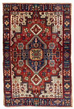 Rug, possibly Karadja, approx. 215 x 142 cm.