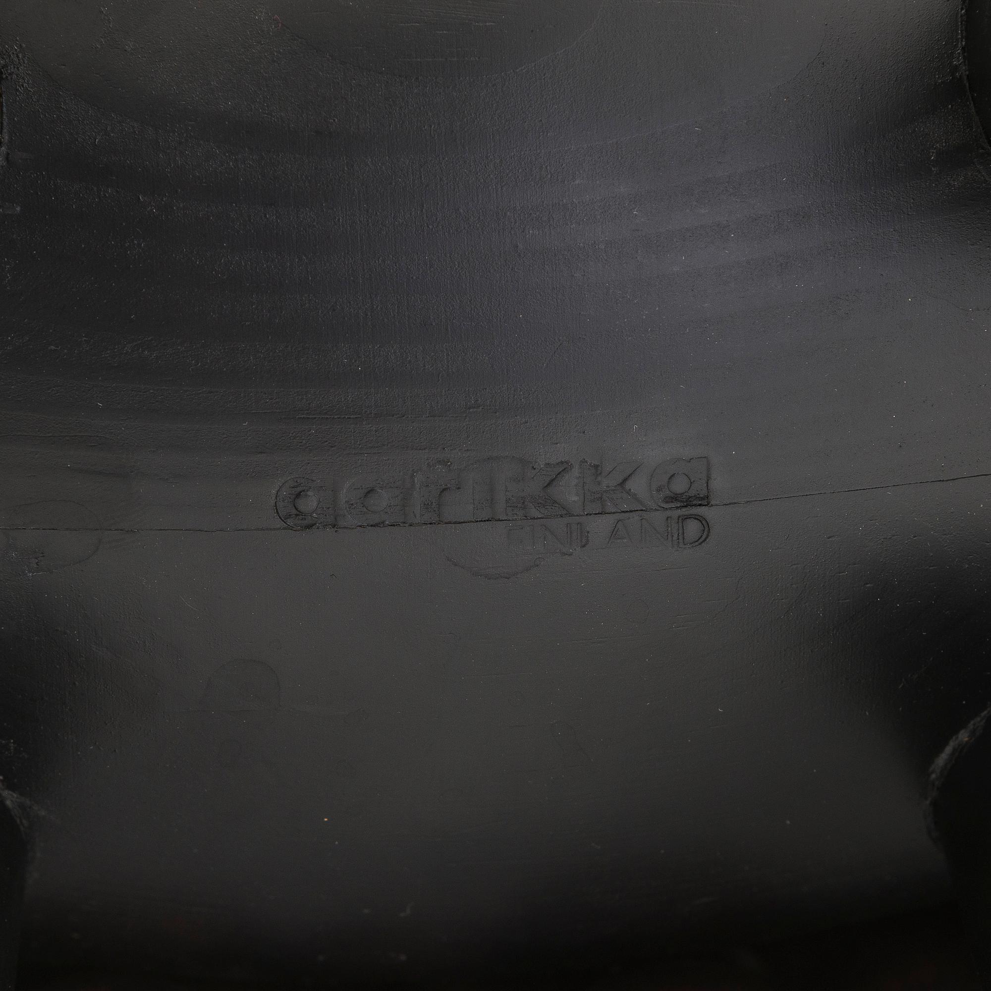 Kaija Aarikka, two pine wood sculpturers, Aarikka Finland.