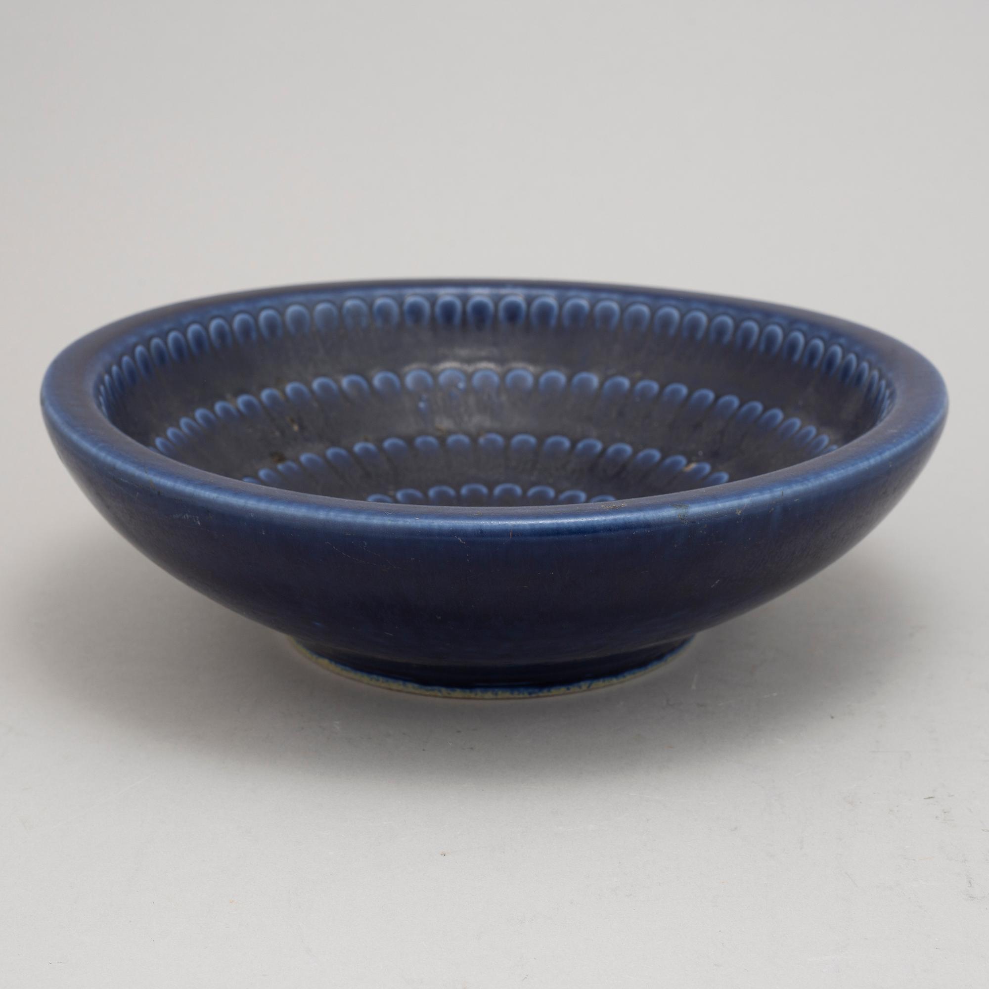 A stoneware bowl, Kåge verkstad, Gustavsberg, 1950's.