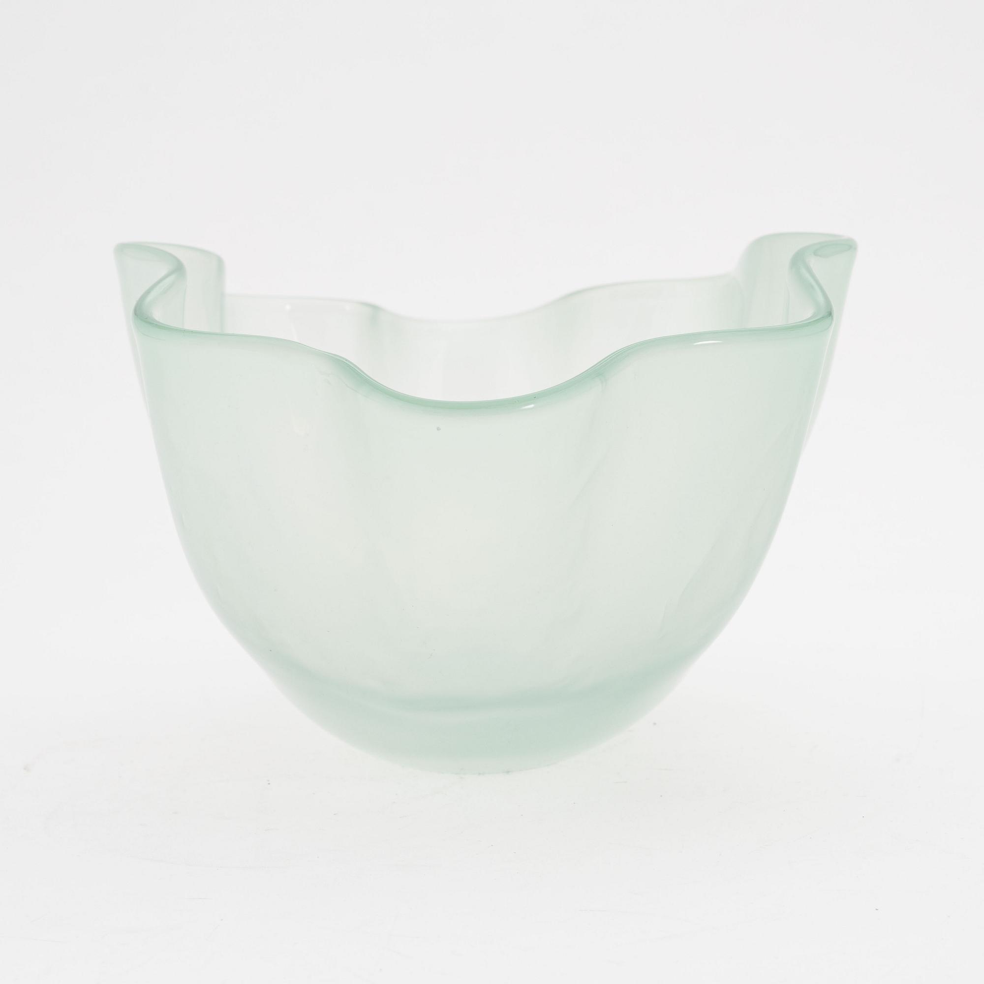 Sven Palmqvist, a signed 'Kantara' glass bowl, Orrefors.
