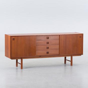 AN ERIK WÖRTZ SIDEBOARD, IKEA 1960-70's.