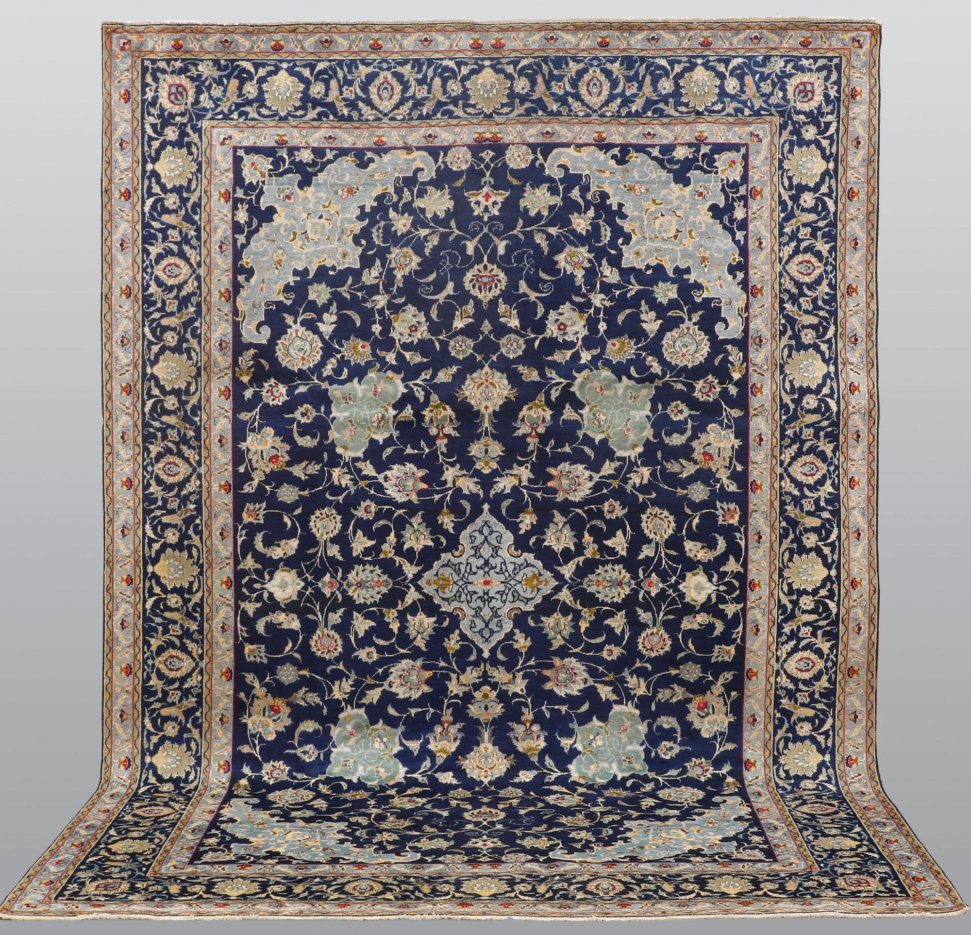 Matta, sk Royal Keshan, 367 x 257 cm.