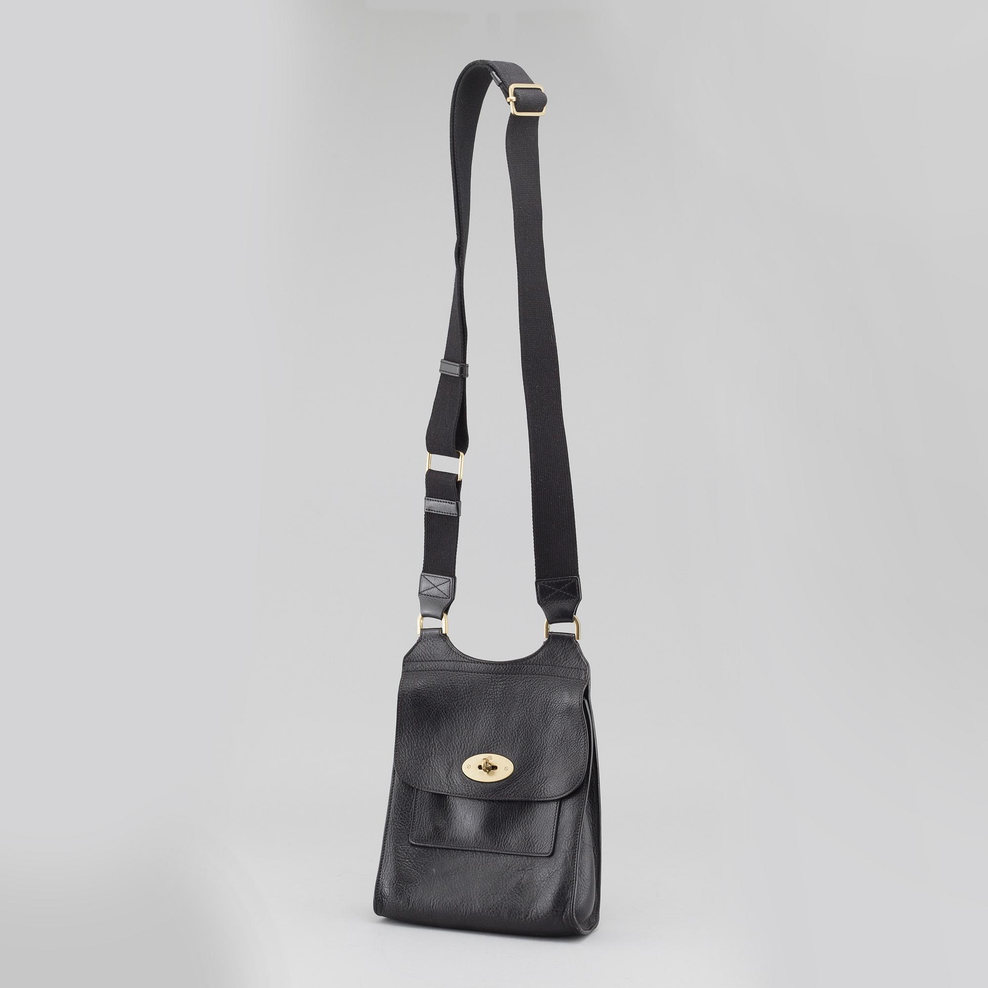 MULBERRY, "Anthony Messenger", bag and key ring.