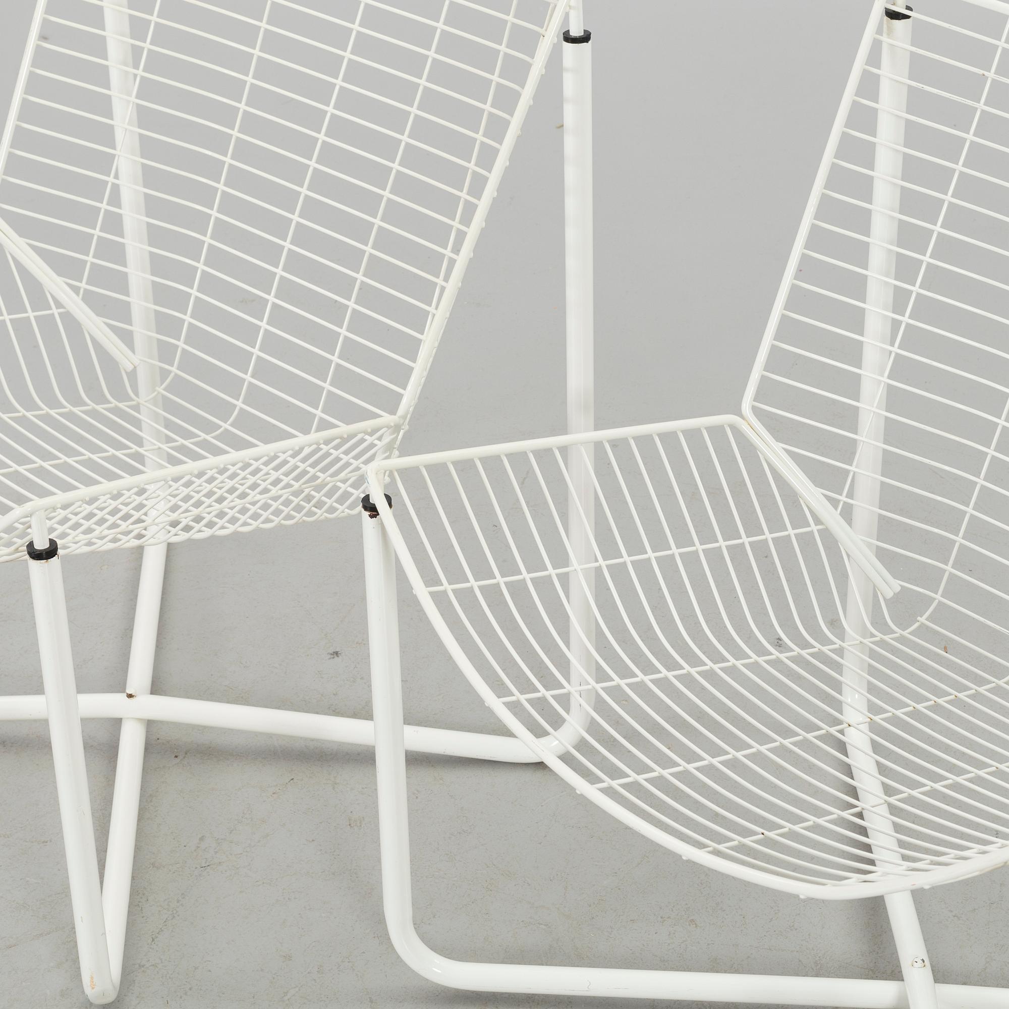 NIELS GAMMELGAARD, bord samt två fåtöljer "Järpen" för IKEA inköpt 1983.