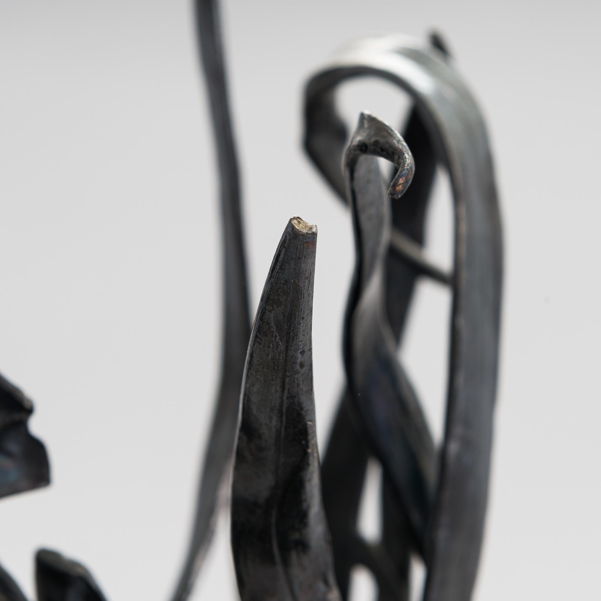 Vaser, 2 st, försilvrad metall, art nouveau, WMF, 1900-talets början.