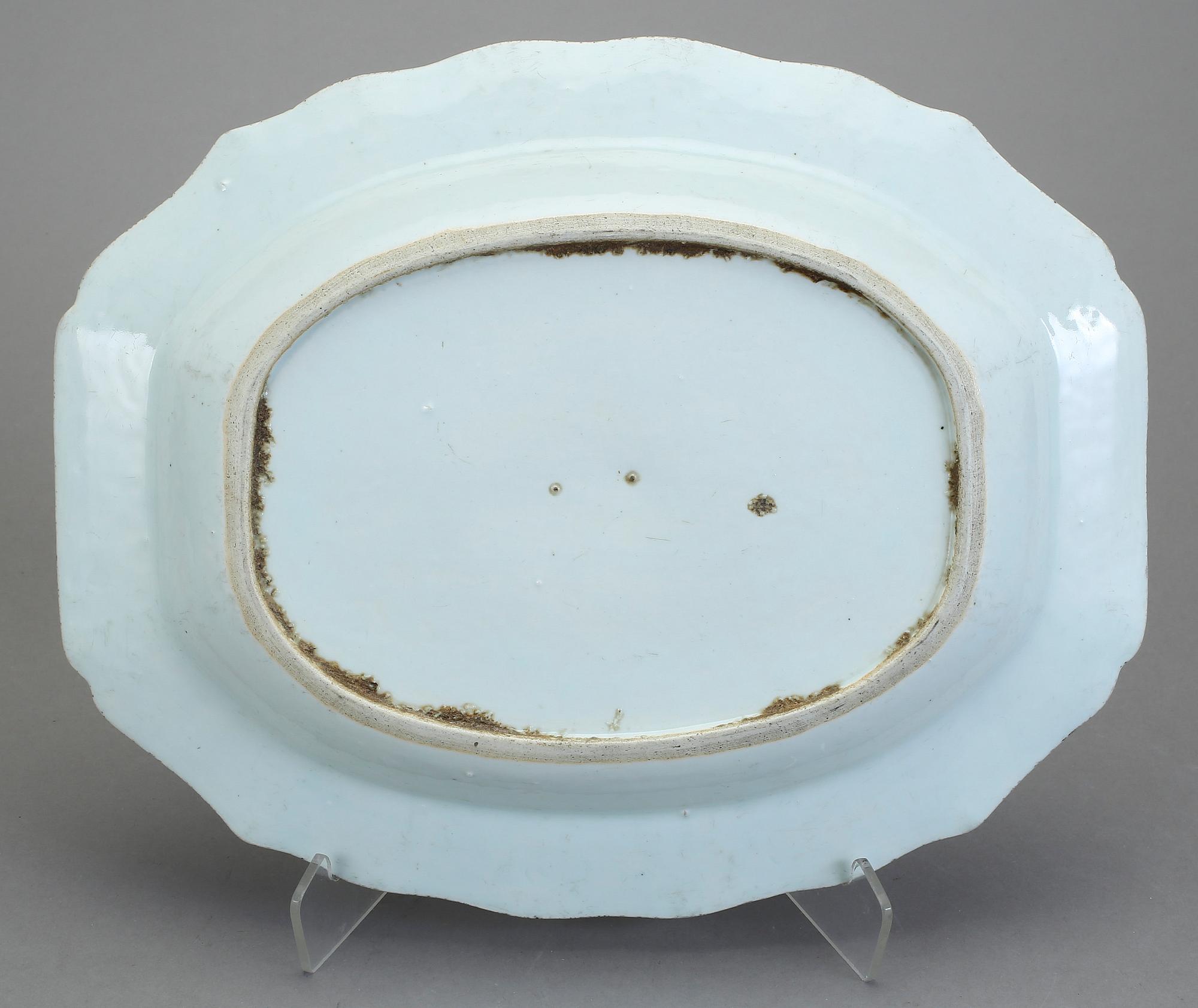 TERRINFAT, porslin, Kina, Qianlong, 1736-1795.