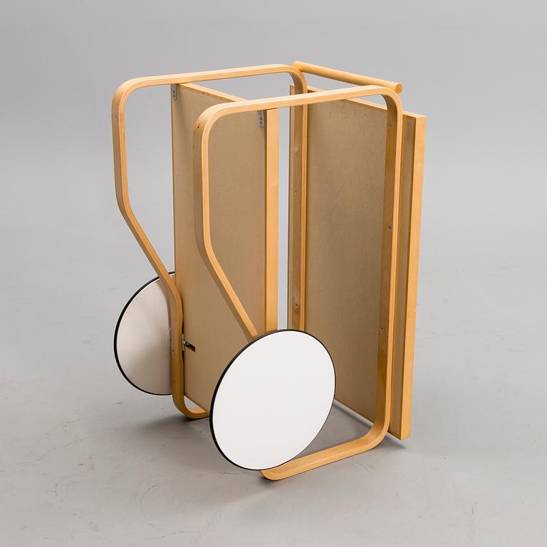 ALVAR AALTO, TEA TROLLEY 901, Artek, late 20th century.