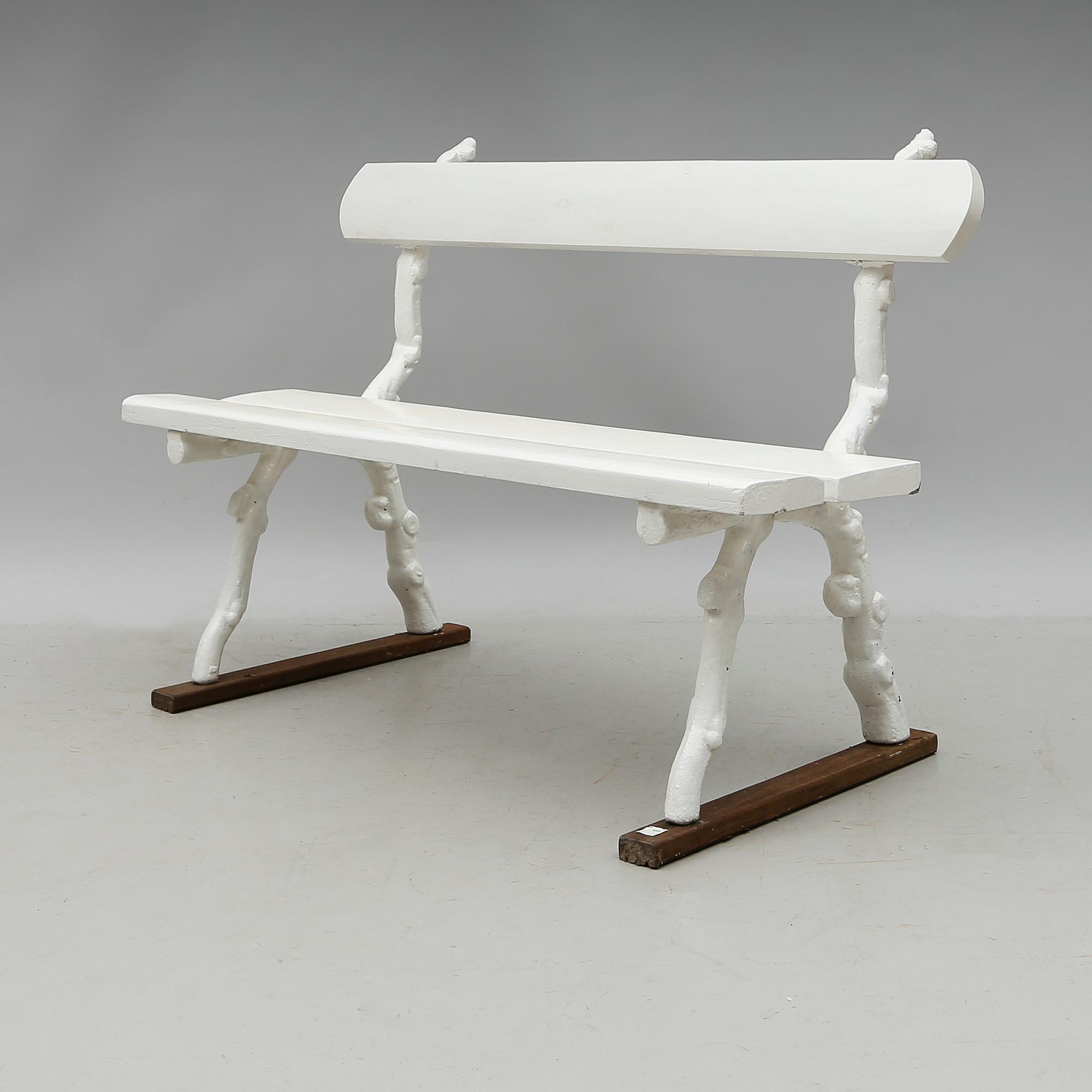 TRÄDGÅRDSSOFFA, 1900-talets första hälft.