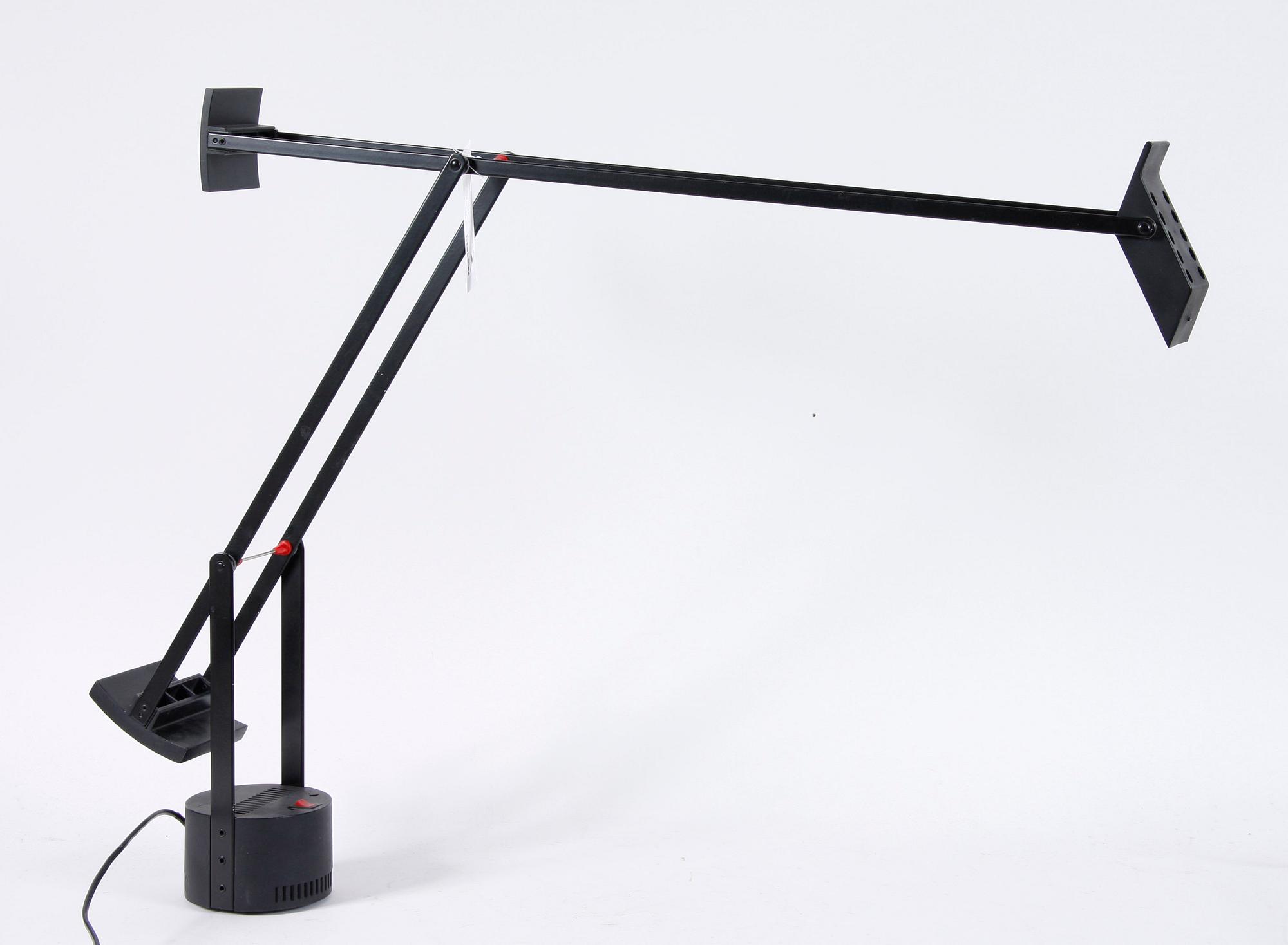 BORDSARMATUR, "Tizio", R Sapper för Artemide, Italien, 1900-talets sista kvartal.