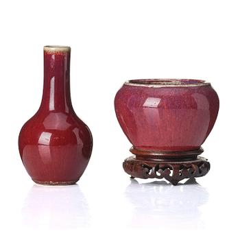 998. A flambé glazed vase and censer, Qing dynasty, 18th century.