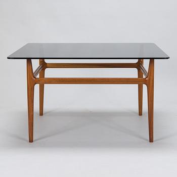 Hillevi Sepponen, a coffee table "Lago" for Skanno 1950s.