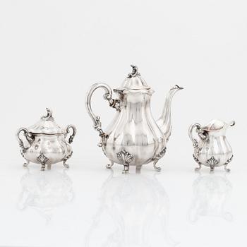 Kaffeservis, 3 delar, silver, rokokostil, Norge, svenska importstämplar, 1900-talets början.