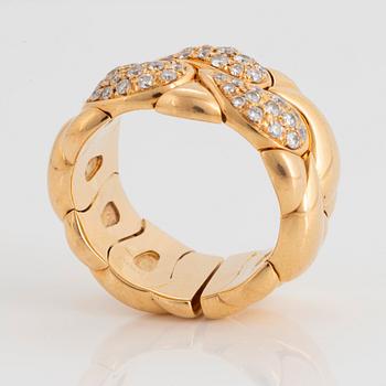Chopard ring "Casmir" 18K guld med runda briljantslipade diamanter.