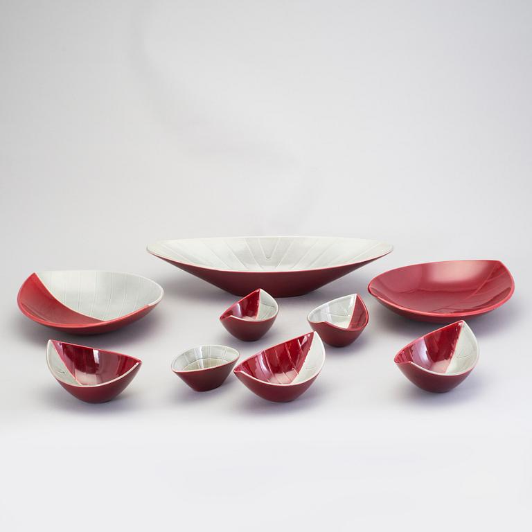 CARL-HARRY STÅLHANE, 8 skålar i flintgods, "California", Rörstrand, 1950-tal.