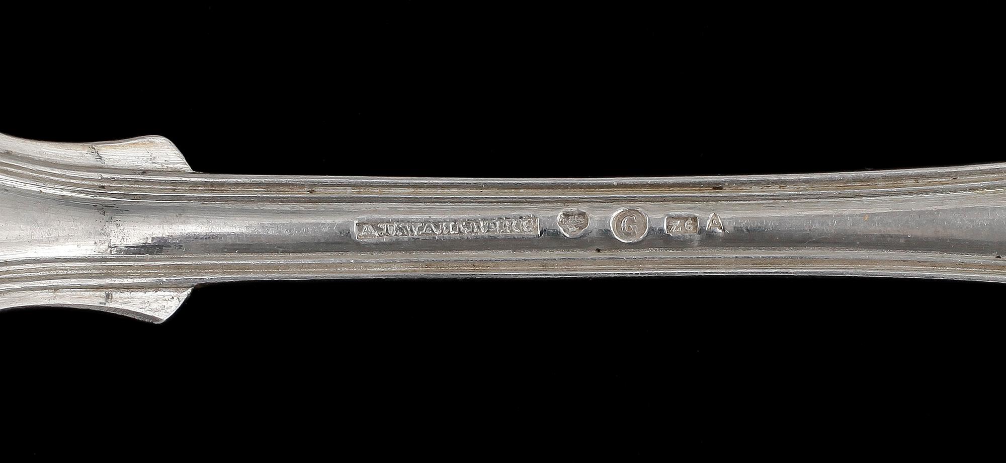 SKEDAR, 6 st, Anders Ulrik Wahlberg, Gävle, 1902. Vikt 355,8 g.