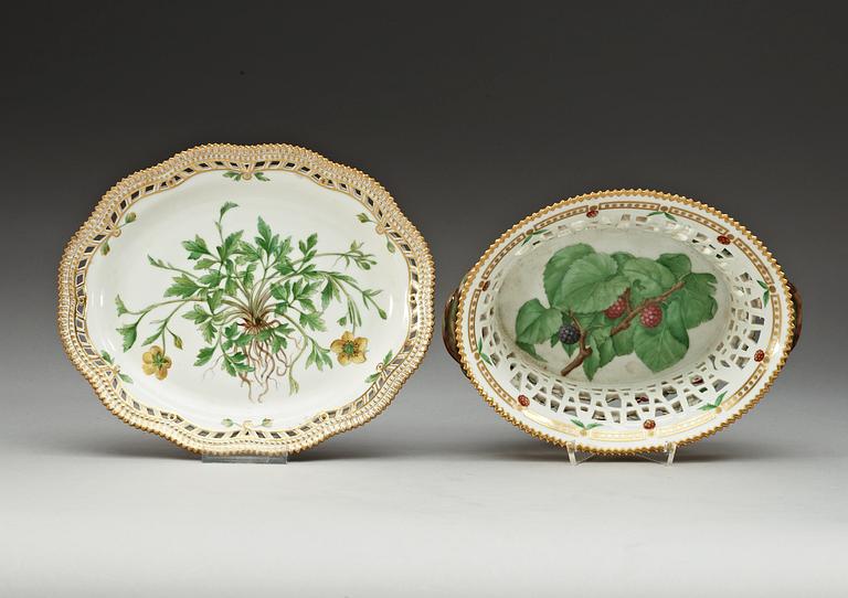 GALLERSKÅL med FAT. "Flora Danica", Kungl Dansk, 1900-tal.