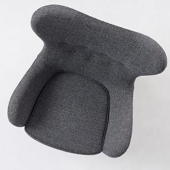 Runar Engblom, an easy chair, for Hotel Vaakuna, Boman OY, Finland 1950s.