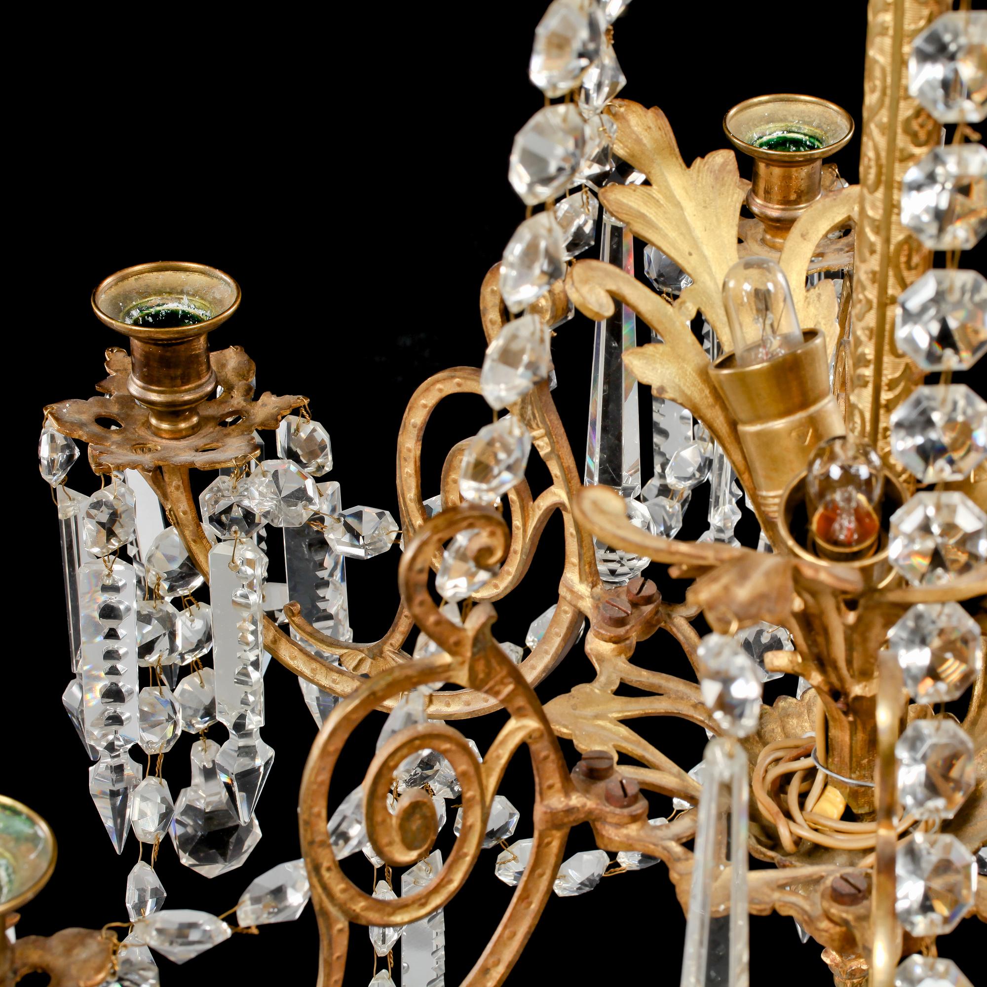 LJUSKRONA, oscariansk, 1800-talets senare del. Höjd 85 cm.