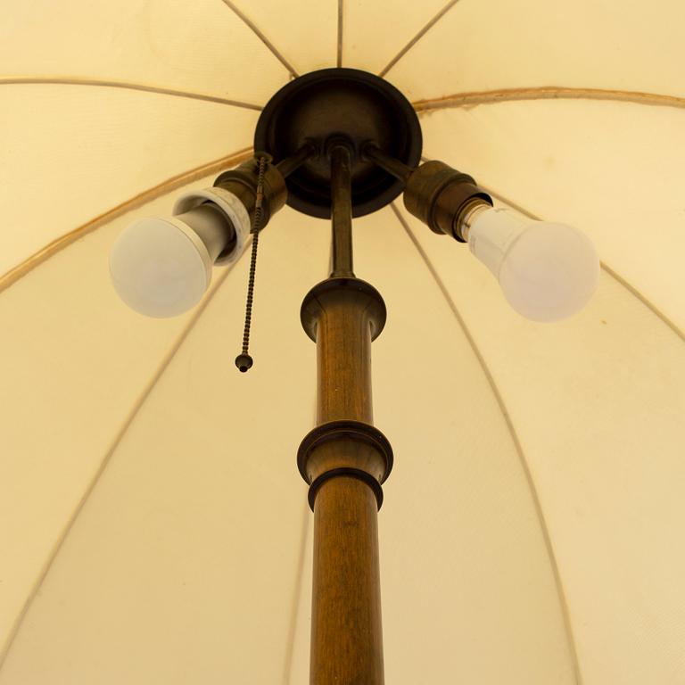 GOLVLAMPA/BORD, 1920-30-tal.